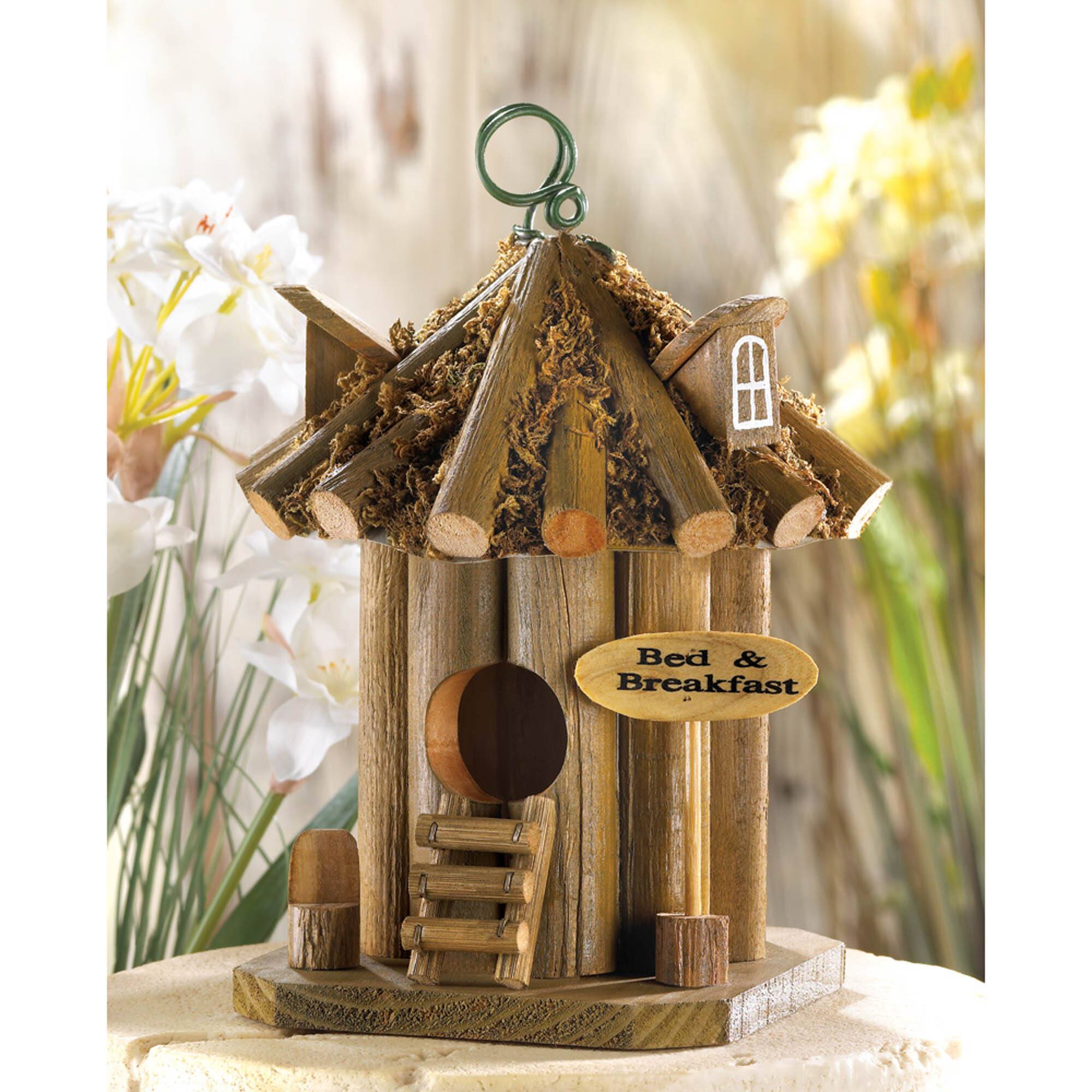 9" Quaint Bed & Breakfast Birdhouse